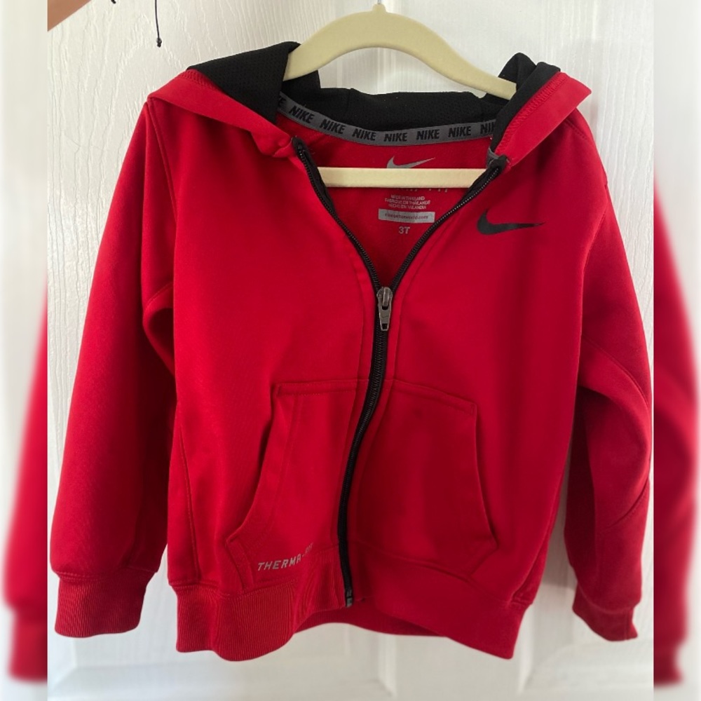 Toddler Nike Therm Fit jacket